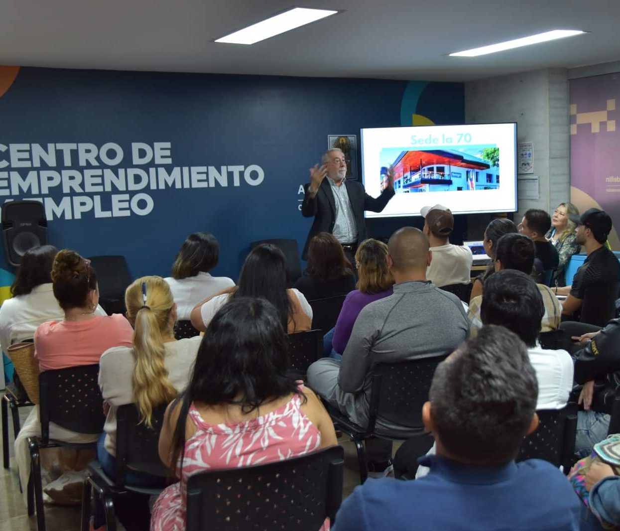 Medellín cierra 2025 con una tasa de desempleo histórica: un reconocimiento a la gestión y esperanza para las regiones