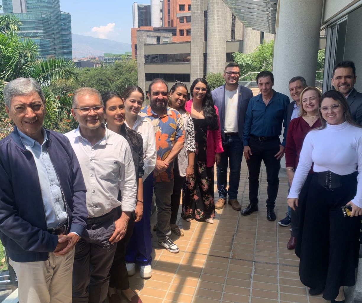 SAI fortalece lazos con la academia para impulsar la ingeniería y la arquitectura en Antioquia