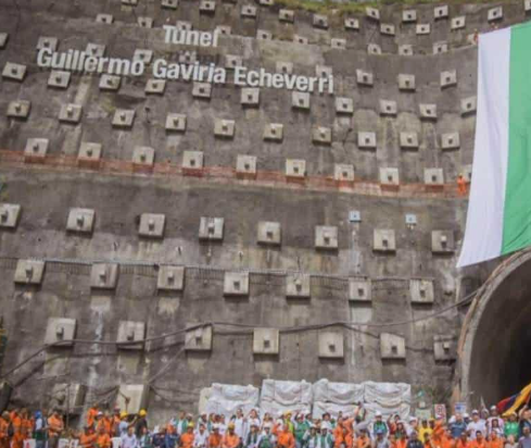El Túnel 0 alcanza el cale y marca un nuevo avance en la Vía al Toyo